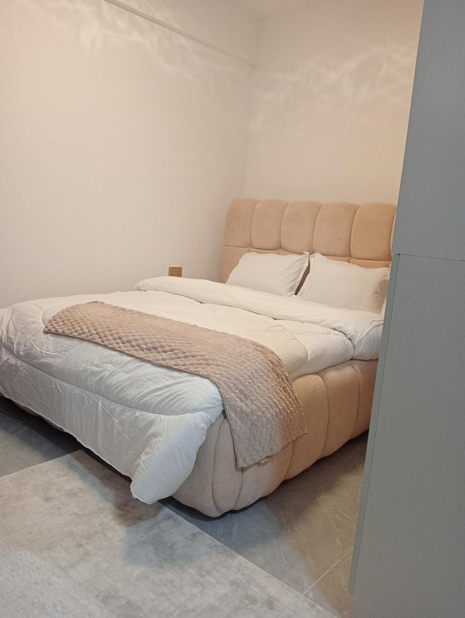 Ari Executive And Residencies